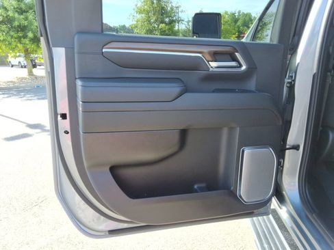 Used 2024 Chevrolet Silverado 3500 High Country w/ High Country Premium Package AWD/4WD image 20