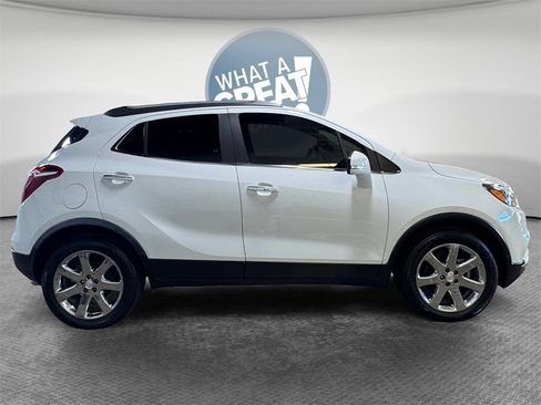 Used 2019 Buick Encore Essence w/ Experience Buick Package image 2