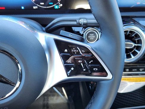 New 2025 Mercedes-Benz CLA 250 4MATIC image 28