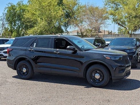 New 2025 Ford Explorer 4WD Police Interceptor image 9