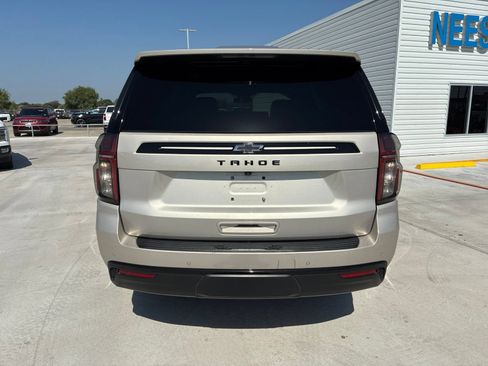 Used 2023 Chevrolet Tahoe Z71 w/ Luxury Package AWD/4WD image 6