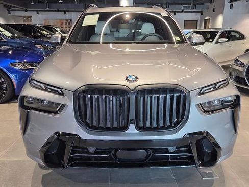 New 2026 BMW X7 xDrive40i w/ M Sport Package image 2