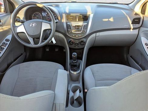Used 2016 Hyundai Accent SE image 16