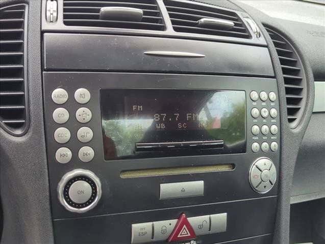 Used 2005 Mercedes-Benz SLK 350 image 21
