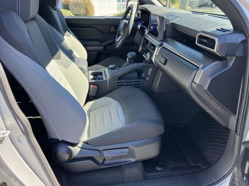 Certified 2025 Toyota 4Runner TRD Sport image 35