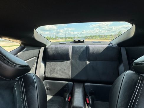 Used 2020 Toyota 86 RWD image 39