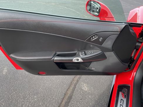 Used 2013 Chevrolet Corvette 427 w/ 1SC Preferred Equipment Group image 16