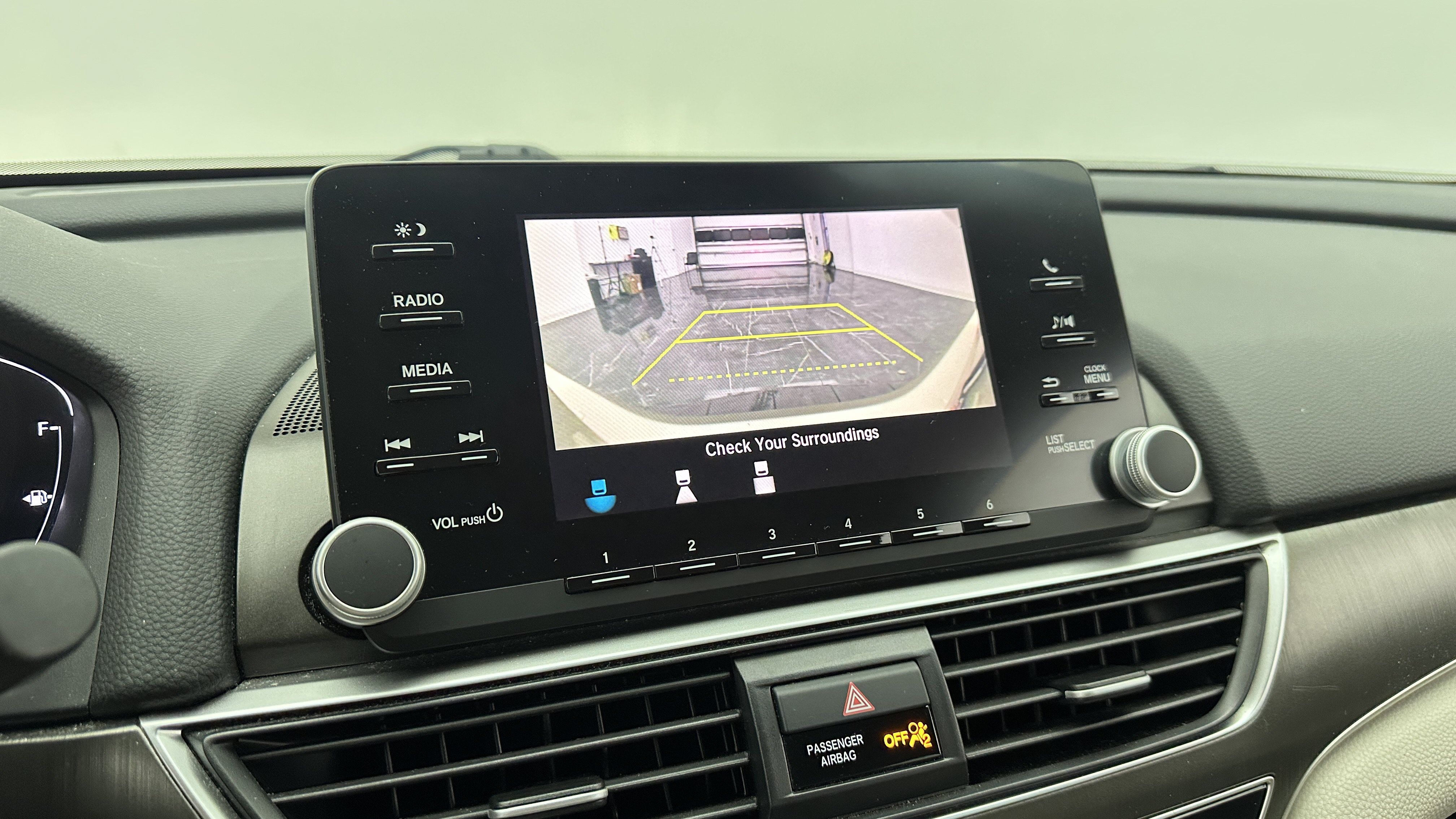 Used 2018 Honda Accord LX image 15