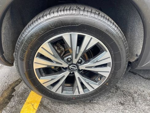 Certified 2023 Nissan Rogue SV AWD/4WD image 27
