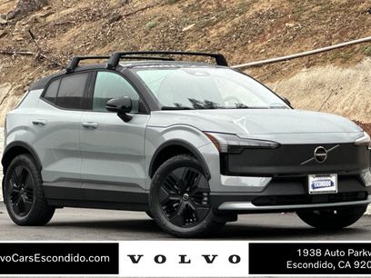 New 2026 Volvo EX30 Cross Country Ultra