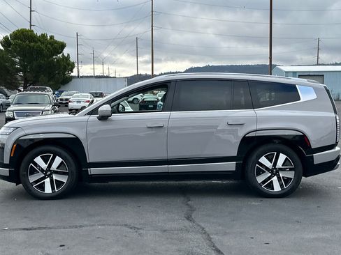 New 2026 Hyundai Ioniq 9 SEL image 7