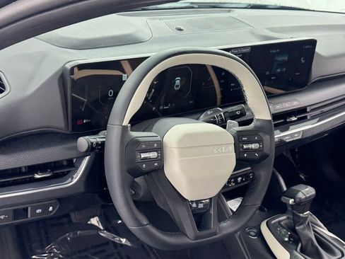 New 2026 Kia K4 GT-Line FWD image 34