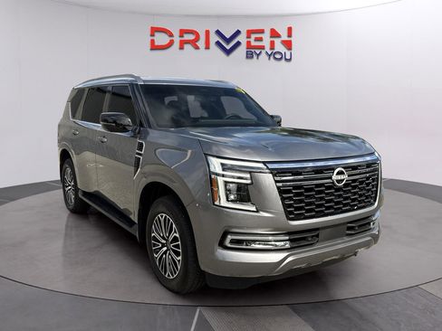 Used 2025 Nissan Armada SL w/ Captain's Chari Seat Package RWD image 8