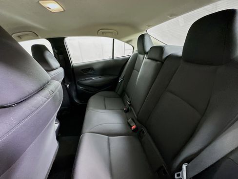 Used 2024 Toyota Corolla LE image 27