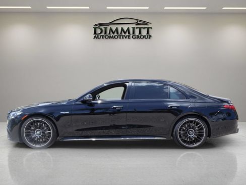 Used 2024 Mercedes-Benz S 63 AMG S image 2