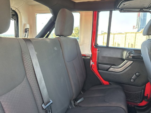 Used 2017 Jeep Wrangler Unlimited Sport AWD/4WD image 16
