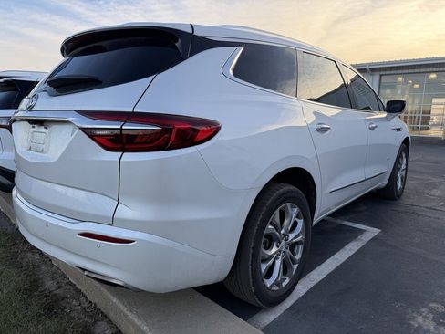 Used 2021 Buick Enclave Avenir w/ Avenir Technology Package image 6