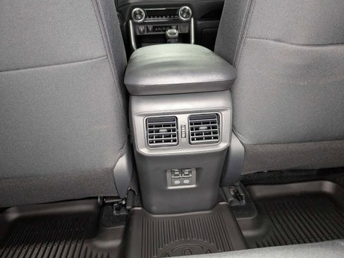 Used 2025 Toyota RAV4 XLE image 22