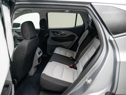 Used 2023 GMC Terrain SLE w/ Driver Convenience Package FWD image 12