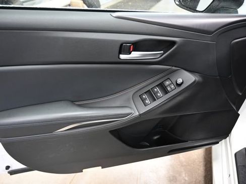 Used 2020 Toyota Avalon XSE w/ All Weather Liner Package image 26