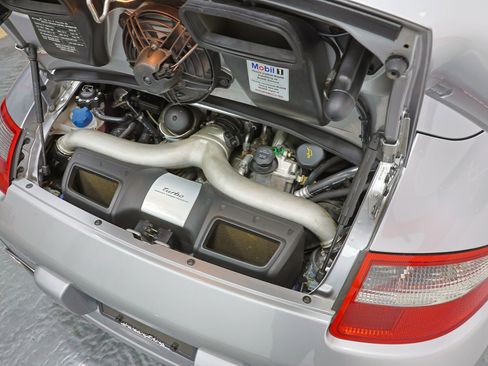 Used 2008 Porsche 911 Turbo image 32