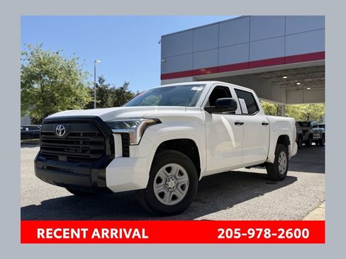 Used 2024 Toyota Tundra SR image 1