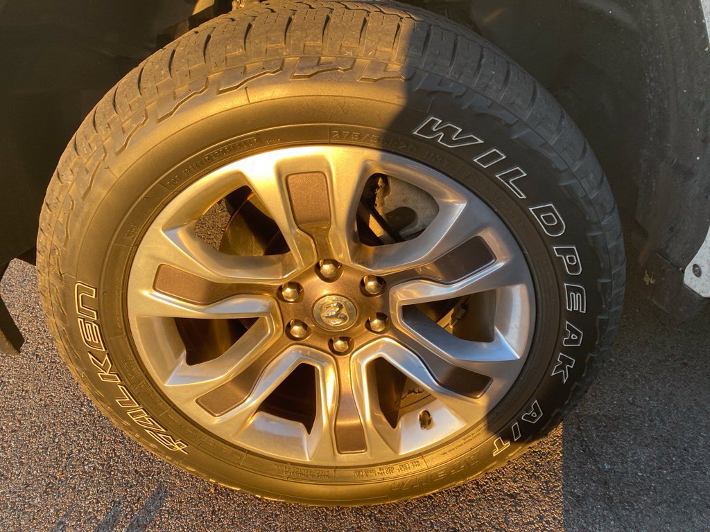 Used 2022 RAM 1500 Limited w/ Off-Road Group AWD/4WD image 18
