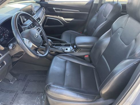 Used 2020 Kia Telluride S w/ S 8 Passenger Seating Package image 18