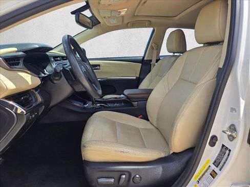 Used 2016 Toyota Avalon XLE Premium FWD image 17