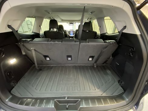 Used 2025 Subaru Ascent Touring w/ Popular Package #2 image 32