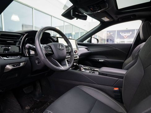 Used 2024 Lexus RX 350 image 13