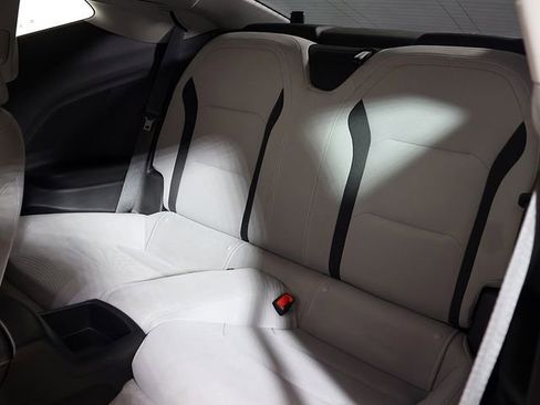 Used 2023 Chevrolet Camaro LT RWD image 13