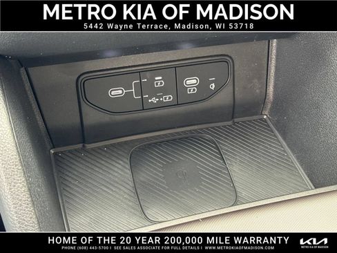 Used 2026 Kia Sportage EX FWD image 25