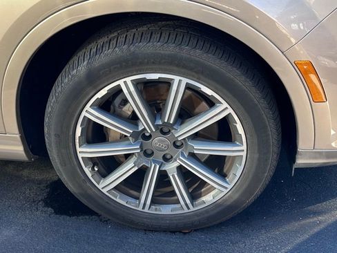 Used 2018 Audi Q7 3.0T Prestige image 13