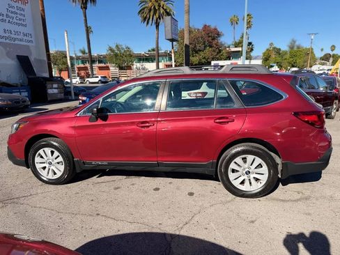 Used 2019 Subaru Outback 2.5i image 9
