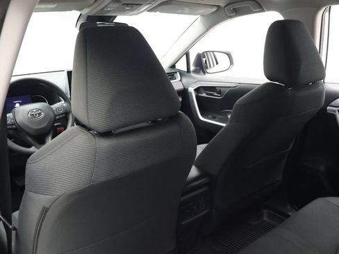 Certified 2025 Toyota RAV4 LE FWD image 20