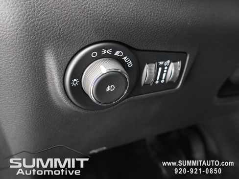 New 2026 Jeep Compass Limited w/ Sun, Sound & Navigation Group AWD/4WD image 50