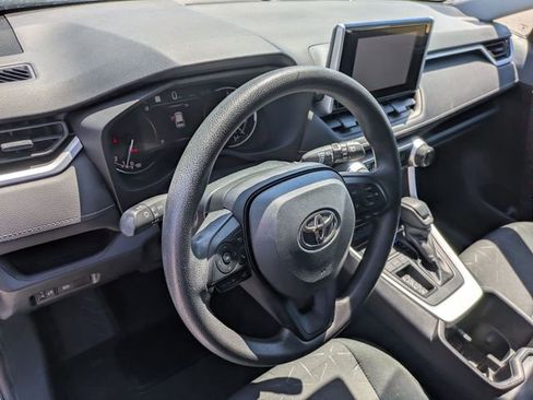 Used 2024 Toyota RAV4 XLE FWD image 14