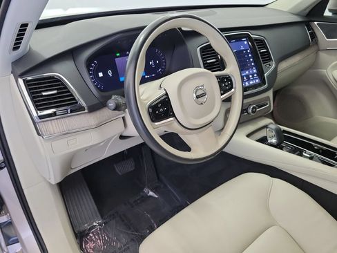Used 2024 Volvo XC90 B5 Plus w/ Protection Package Premier AWD/4WD image 22