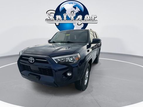 Used 2023 Toyota 4Runner SR5 Premium image 3