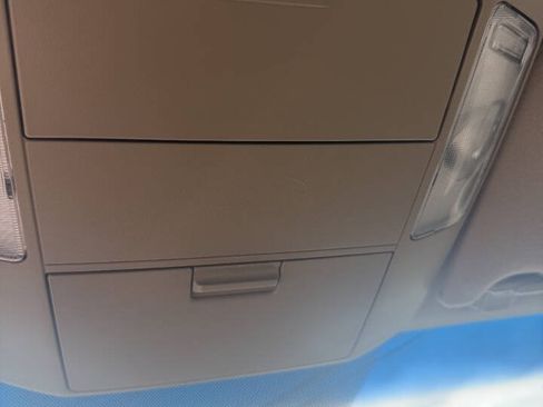 Used 2010 Toyota Tundra 2WD Double Cab image 11