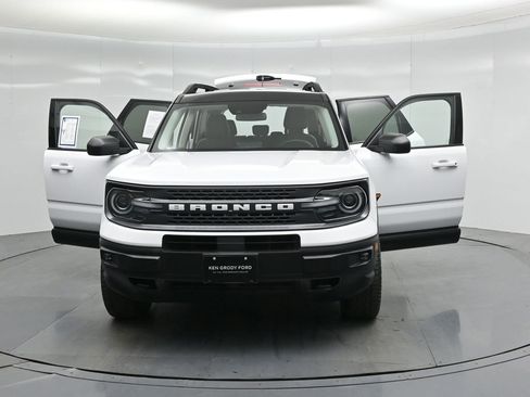 Used 2023 Ford Bronco Sport Badlands w/ Premium Package image 31