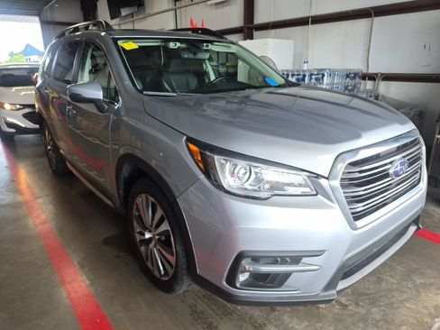 Used 2021 Subaru Ascent Limited w/ Technology Package AWD/4WD image 7