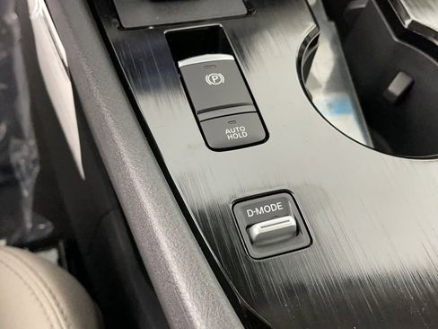 New 2025 Nissan Rogue SV image 17