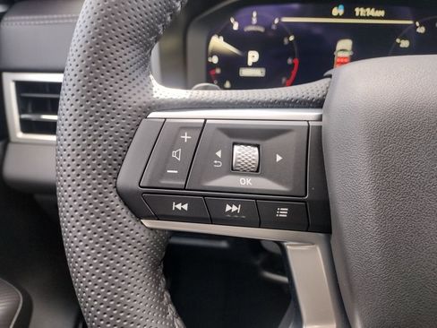 New 2026 Mitsubishi Outlander SE image 29