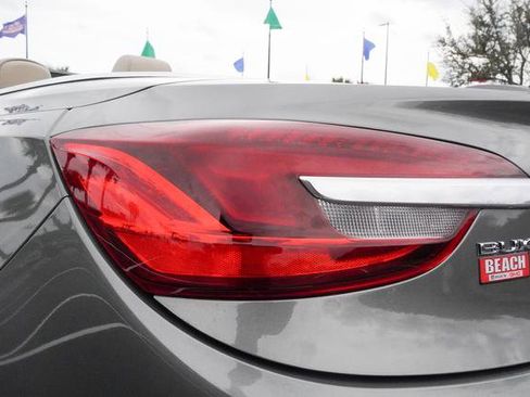 Used 2017 Buick Cascada Premium image 35