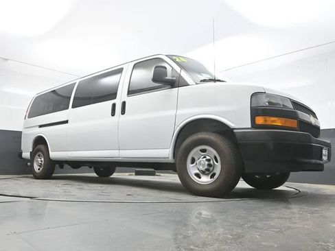 Used 2024 Chevrolet Express 3500 LS RWD image 36
