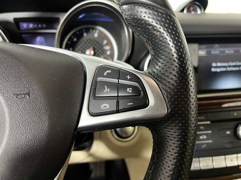 Used 2019 Mercedes-Benz SLC 300 w/ Premium Package image 29