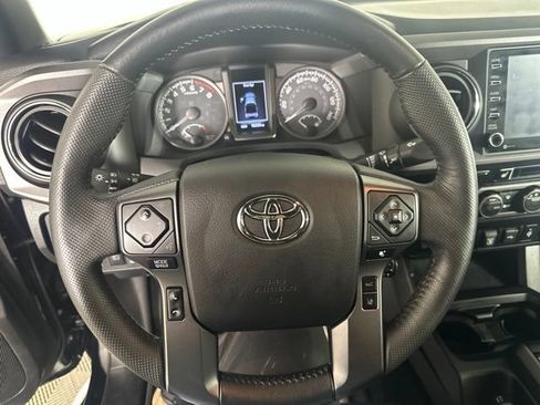 Used 2021 Toyota Tacoma TRD Pro AWD/4WD image 13