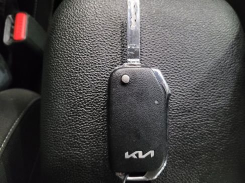 Used 2023 Kia Forte LXS FWD image 32